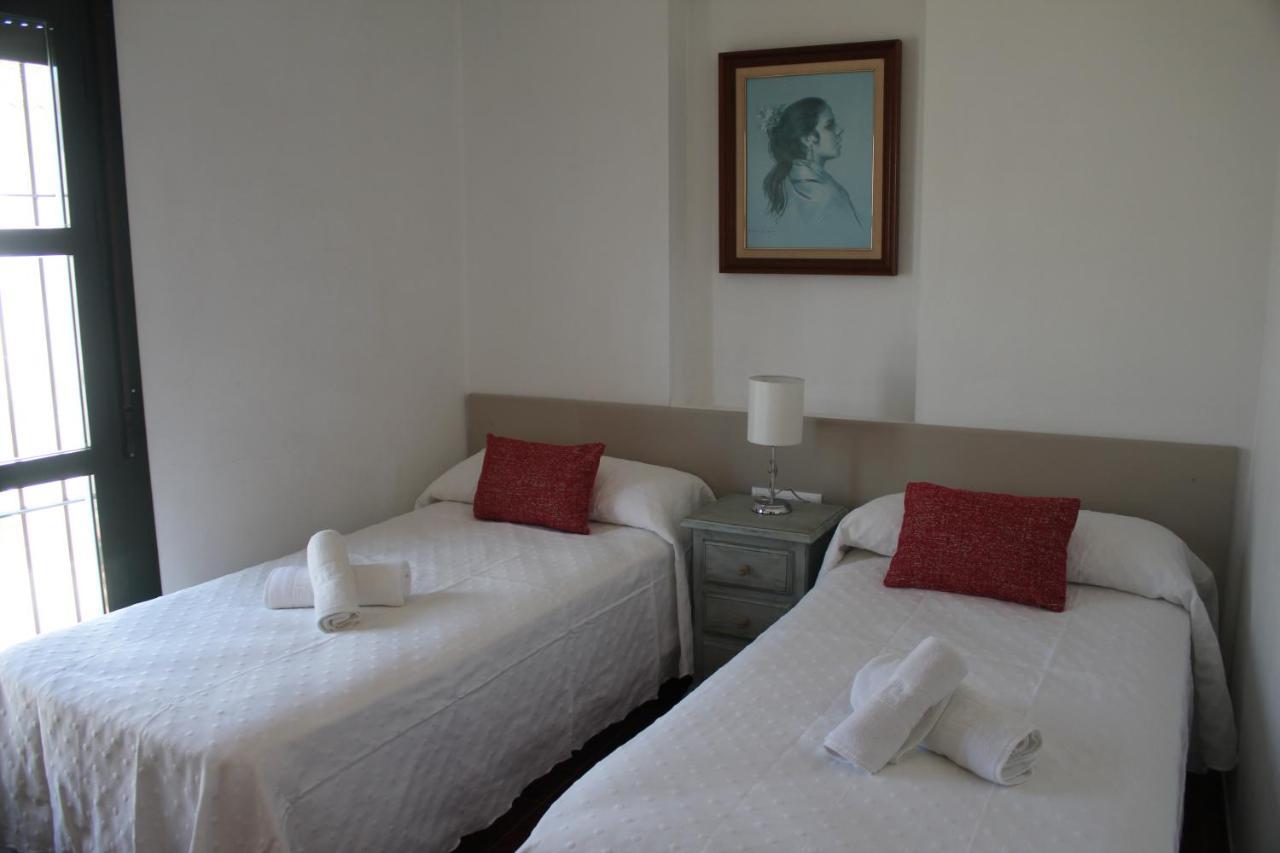 Apartamentos Peregrinos El Rocío Exterior foto